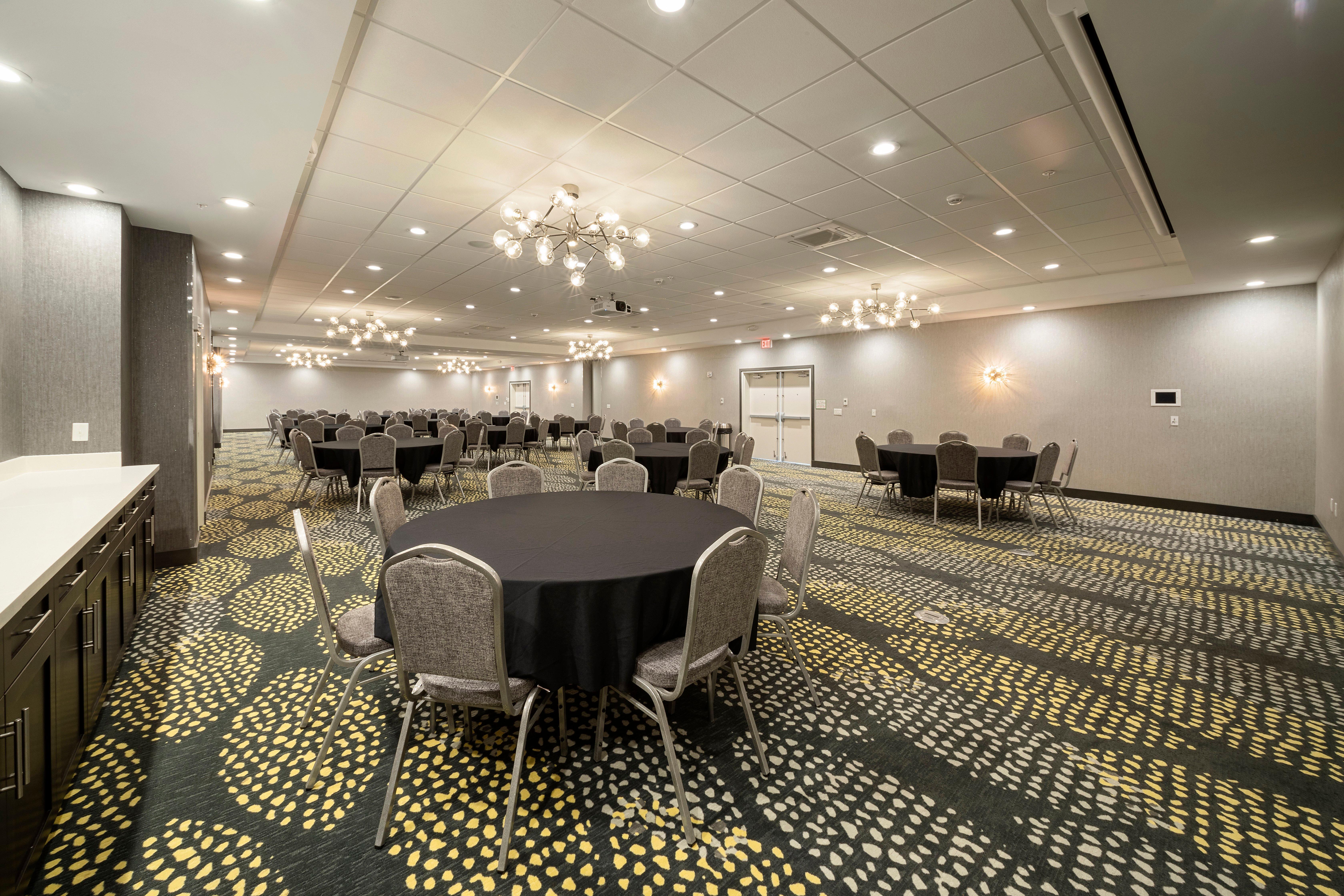 Holiday Inn & Suites Decatur-Forsyth By Ihg Exterior foto