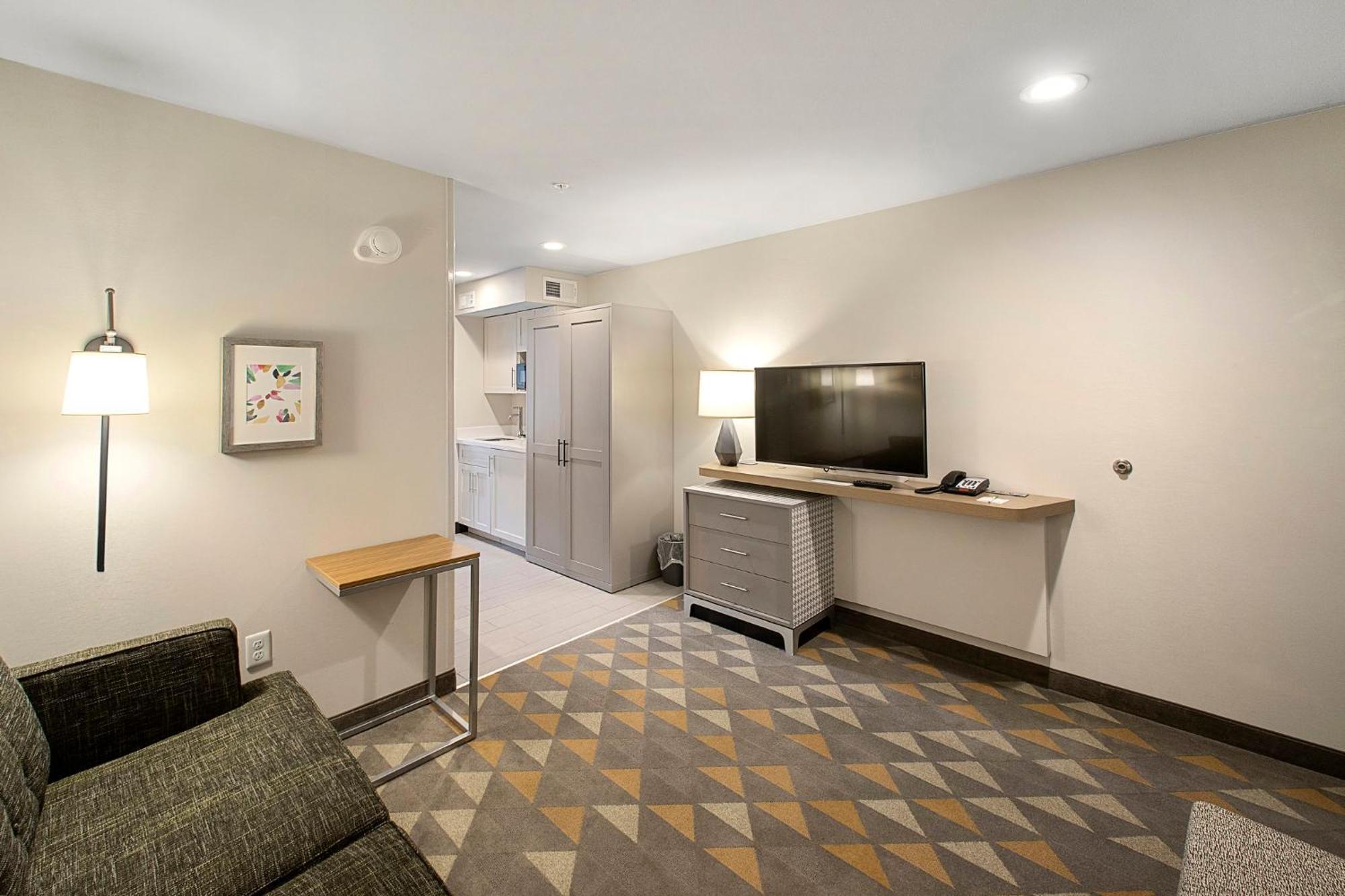 Holiday Inn & Suites Decatur-Forsyth By Ihg Exterior foto